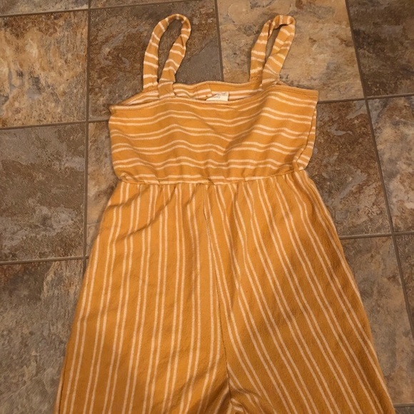 ✨URBAN OUTFITTERS✨ Caution to the Wind Jumpsuit - Picture 5 of 6